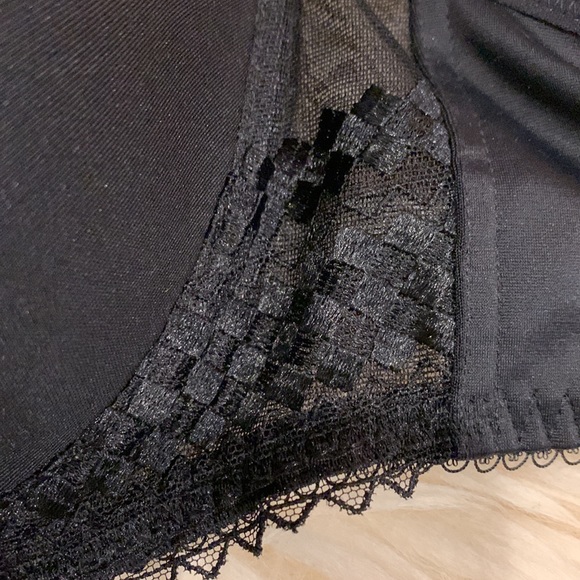 Forever Yours Lingerie Fantasie Rebecca Spacer Bra NWT in Black 36F - Picture 6 of 10